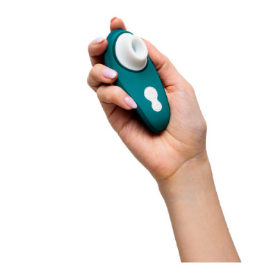 Womanizer Liberty 2 - Dark Petrol Unboxed View