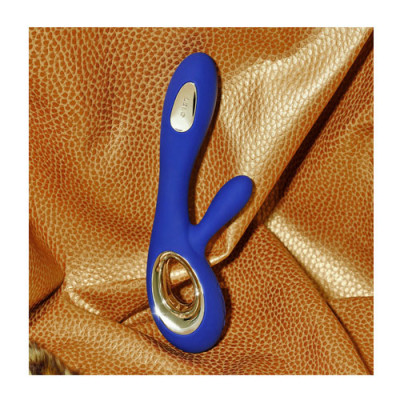 LELO - Soraya Wave - Midnight Blue Unboxed View