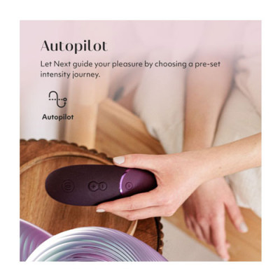 Womanizer Next - Dark Purple Unboxed View