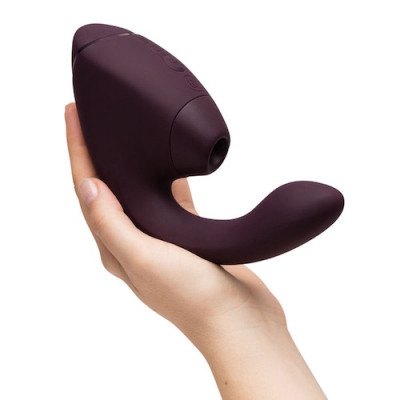 Womanizer Next Duo - Dark Purple Unboxed View