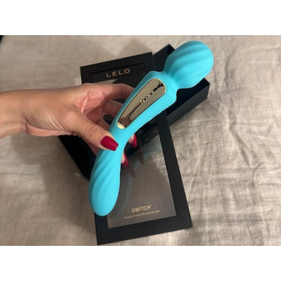 LELO - Switch - Aqua Unboxed View