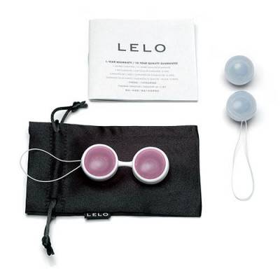 LELO - LUNA Vagina Balls Mini Unboxed View