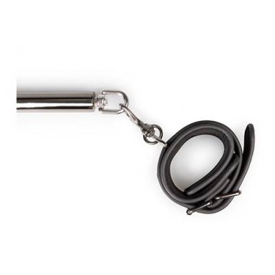 Spreader Bar & Cuffs (ET-9) Closeup View