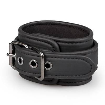 Spreader Bar & Cuffs (ET-9) Cuff Closeup View